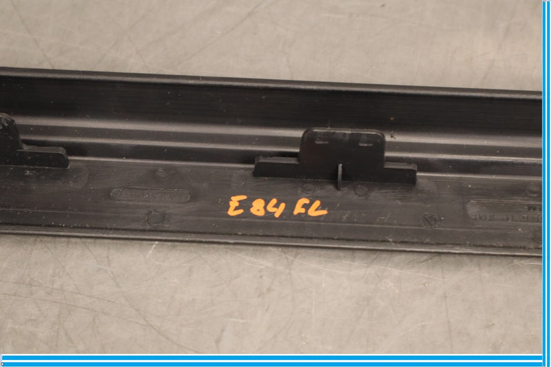 Load image into Gallery viewer, 10-13 Mercedes E350 E550 W212 Front Left Door Sill Scuff Plate Trim Cover Oem