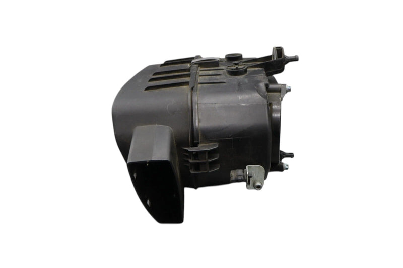 Load image into Gallery viewer, 14-21 Maserati Ghibli Right Side Engine Air Cleaner Housing Filter Box Oem