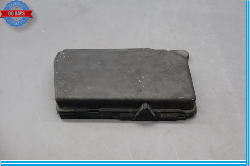 Load image into Gallery viewer, 94-12 Mercedes R230 SL500 SL600 Engine Fusebox Control Module Bay Cover Oem