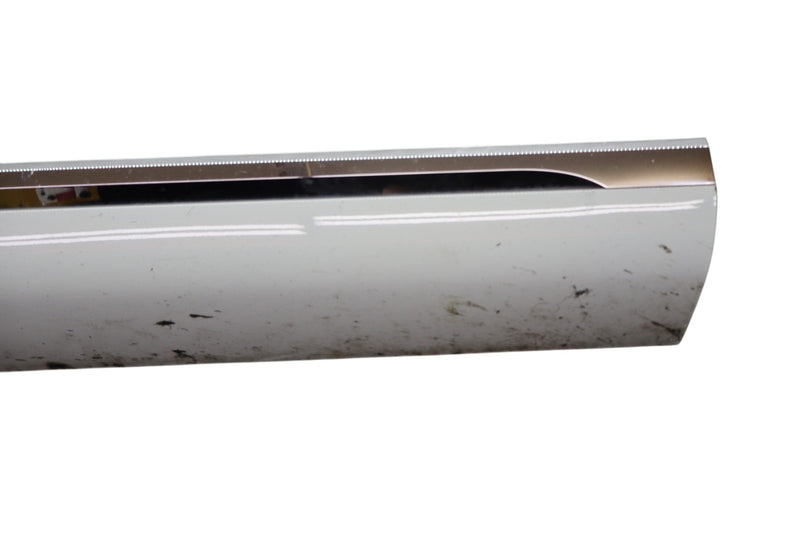 Load image into Gallery viewer, 11-17 Volkswagen Touareg Hybrid Front Right Passenger Door Lower Molding Oem