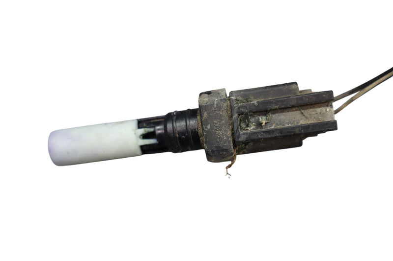 Load image into Gallery viewer, 07-15 Jaguar XK XKR X150 Windshield Washer Fluid Tank Reservoir W/ Pump Oem