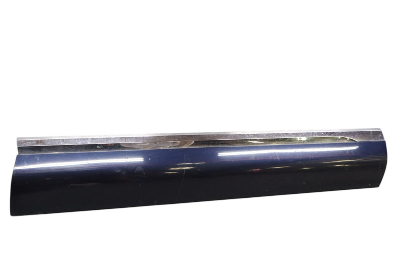 Load image into Gallery viewer, 11-17 Volkswagen Touareg Hybrid Front Right Passenger Door Lower Molding Oem
