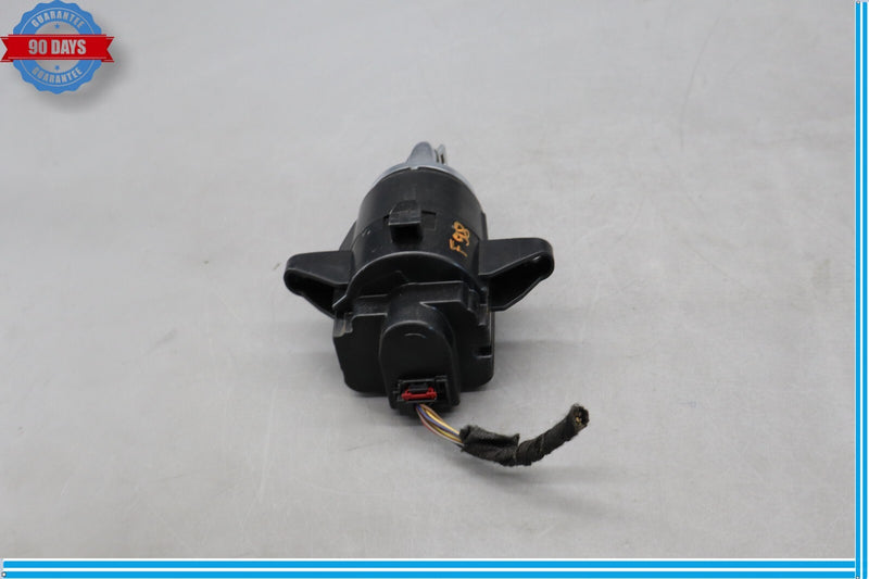 Load image into Gallery viewer, 11-17 Volkswagen VW Touareg Engine Start Ignition Switch Module Unit Oem