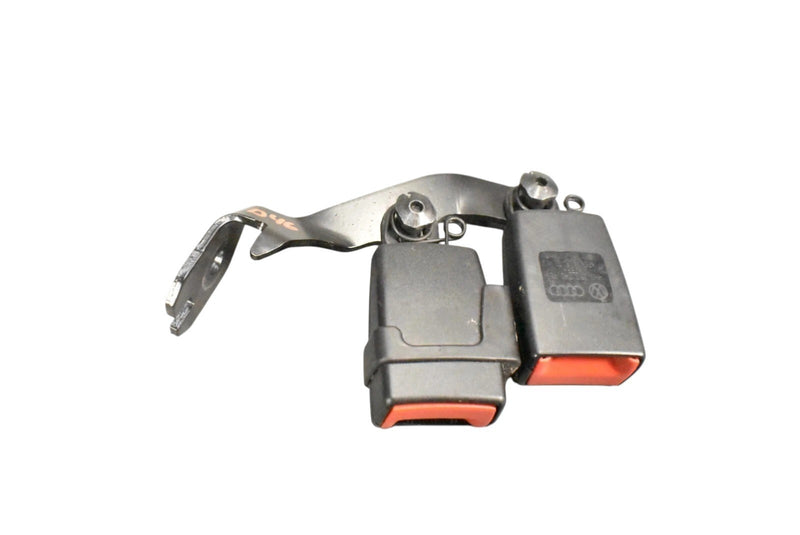 Load image into Gallery viewer, 11-18 Audi S8 A8 Quattro Rear Left Seat belt Double Buckle / Receiver Locks Oem