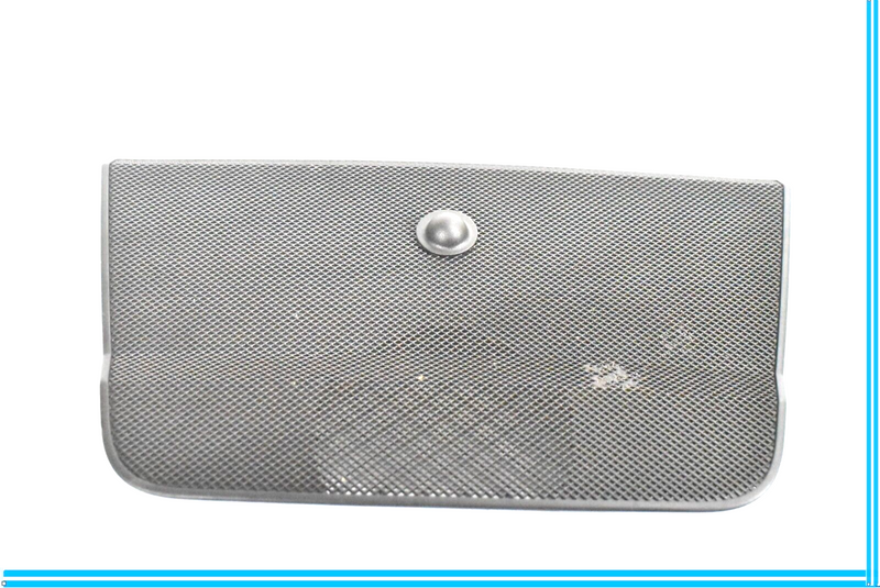 Load image into Gallery viewer, 10-17 Mercedes E350 E550 W207 Coupe Dashboard Speaker Grille Cover Oem