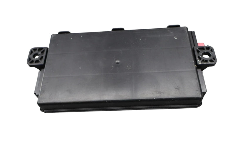 Load image into Gallery viewer, 14-17 Maserati Quattroporte M156 Keyless Entry RF Hub Control Module Unit OEM