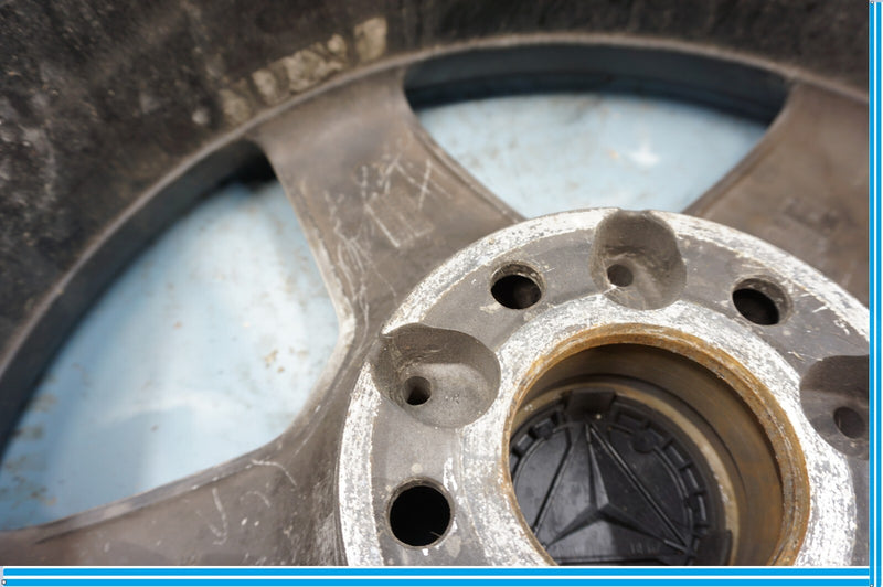 Load image into Gallery viewer, 12-18 Mercedes CLS550 CLS63 W218 18" R18 18x9.5 Wheel Rim 2184011402 Oem