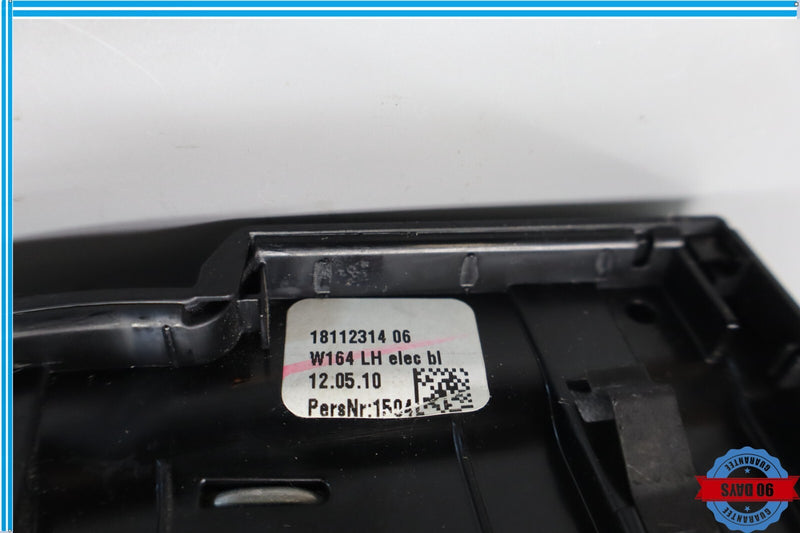 Load image into Gallery viewer, 06-12 Mercedes X164 GL450 ML500 Steering Column Boot Trim Shroud Cover Oem