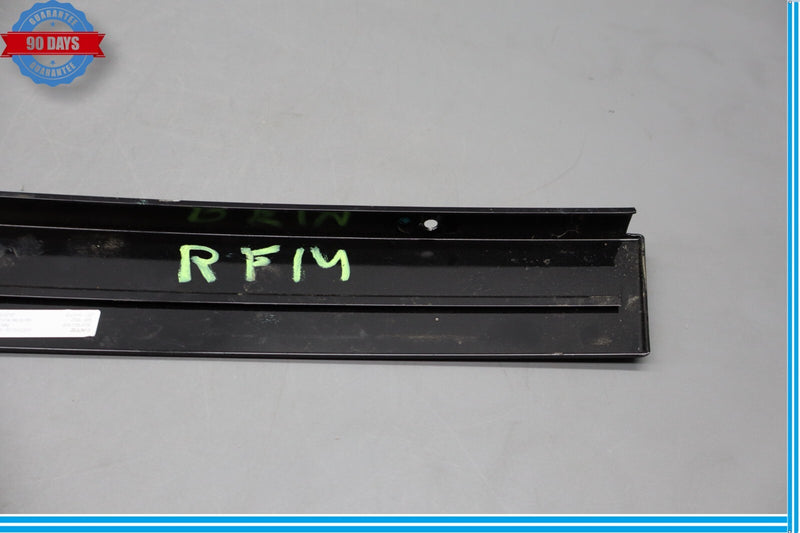 Load image into Gallery viewer, 13-19 Mercedes GL550 X166 Rear Right C Pillar Quarter Window Molding Oem