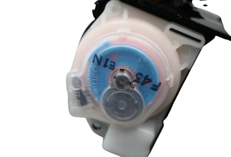 Load image into Gallery viewer, 15-19 Hyundai Genesis G80 Rear Center Seatbelt Retractor W/Buckle 89850B1500 Oem