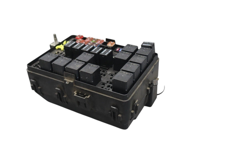 Load image into Gallery viewer, 14-17 Maserati Ghibli M157 Engine Motor Fuse Box Battery Relay Assembly Oem