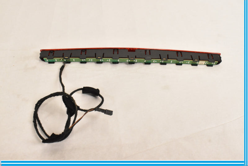 Load image into Gallery viewer, 07-14 Mercedes CL550 S550 W216 Rear 3rd Third Brake Stop Light Lamp Oem