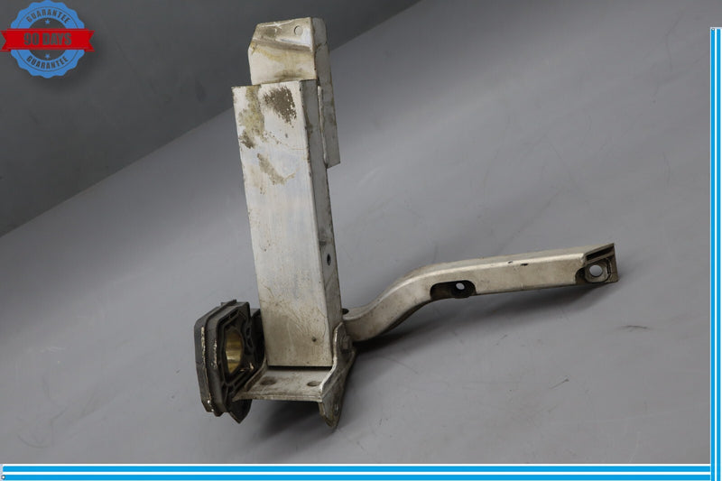 Load image into Gallery viewer, 09-15 BMW 750i 750Li Front Right Side Bumper Deformation Element Bracket Oem