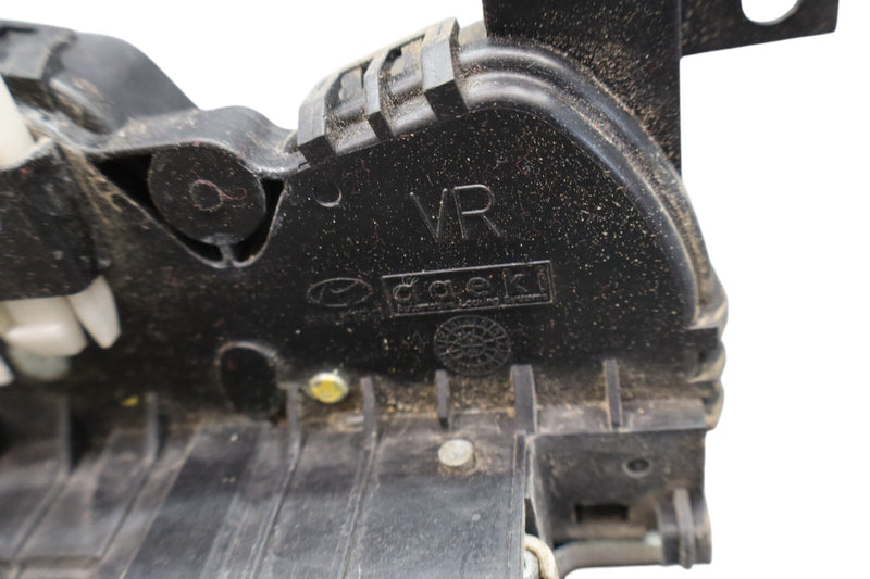 Load image into Gallery viewer, 11-16 Hyundai Equus SIG Front Right Passenger Side Door Lock Latch Actuator Oem