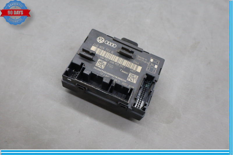 Load image into Gallery viewer, 11-13 Volkswagen VW Touareg Front Left Driver Side Door Control Module Unit Oem