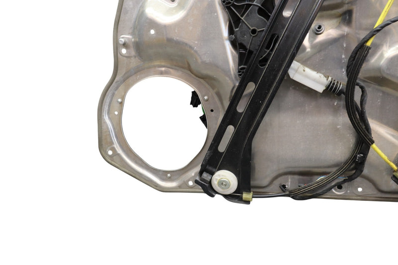 Load image into Gallery viewer, 12-18 Mercedes CLS550 W218 Front Left Side Door Window Regulator Assembly Oem