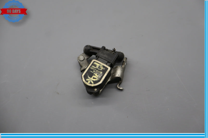 Load image into Gallery viewer, 09-15 BMW 740i 740Li 750i Front or Rear Suspension Ride Height Sensor Oem