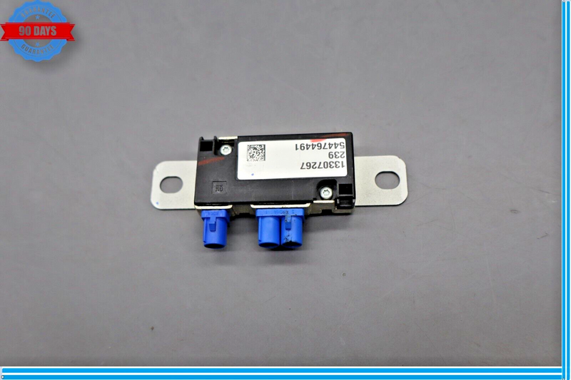 Load image into Gallery viewer, 10-12 Buick Lacrosse CXL Terrain SRX Navigation Signal Splitter Control Oem
