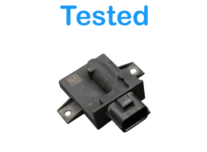 Load image into Gallery viewer, 15-25 LR Discovery Sport L550 L551 Fuel Pump Sender Control Module Unit Oem
