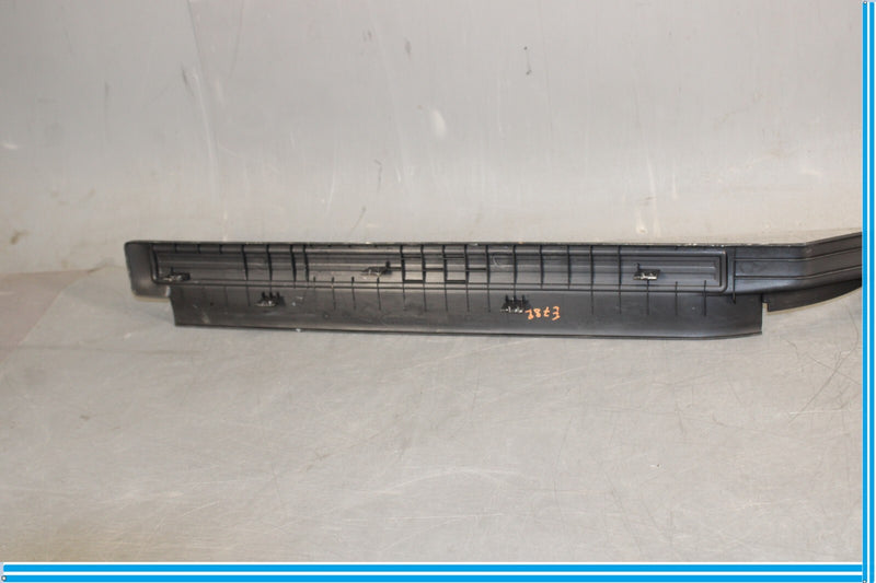 Load image into Gallery viewer, 06-13 Land Rover Range Rover Sport Right Side Door Sill Scuff Plate Trim Oem