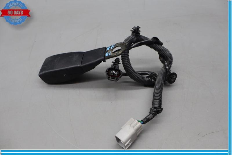 Load image into Gallery viewer, 01-06 Lexus LS430 SC430 Front Right Passenger Side Seat Belt Buckle Receiver Oem