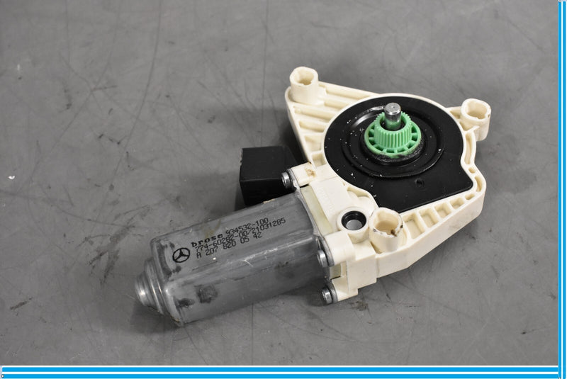 Load image into Gallery viewer, 10-20 Mercedes CLS550 CLS63 SL550 E350 Front Right Window Regulator Motor Oem