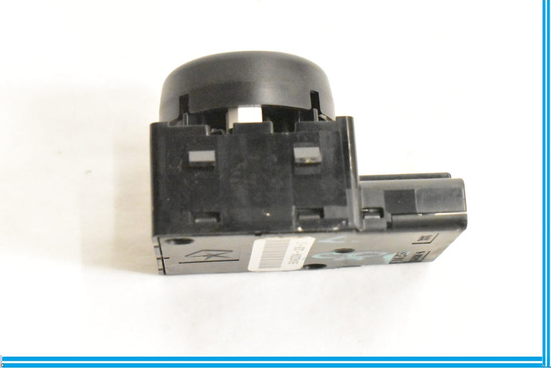 Load image into Gallery viewer, 14-17 Maserati Ghibli Lumbar Power Seat Switch Control Module 56046232AA OEM