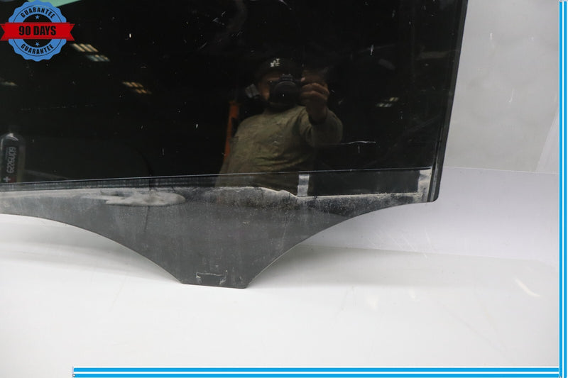 Load image into Gallery viewer, 13-19 Mercedes X166 GL450 GLS550 Rear Left Side Window Glass 1667352510 Oem