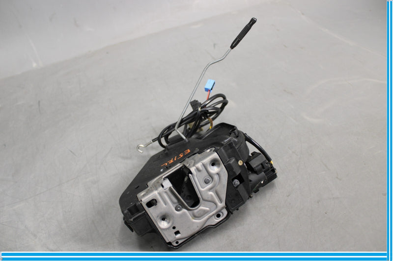 Load image into Gallery viewer, 06-11 Mercedes CLS550 CLS500 W219 Rear Left Side Door Lock Latch Actuator Oem