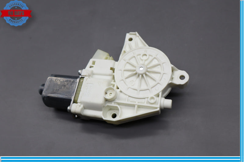 Load image into Gallery viewer, 10-13 Mercedes E350 E550 Rear Right Passenger Door Window Regulator Motor Oem