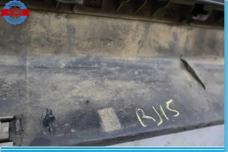 Load image into Gallery viewer, 15-20 Hyundai Genesis Right Side Skirt Rocker Panel Molding Trim Oem