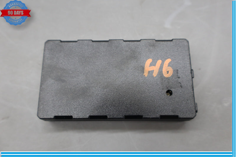 Load image into Gallery viewer, 2012 Mercedes E350 Real-time Anti Theft GPS Tracker Locator Device Oem