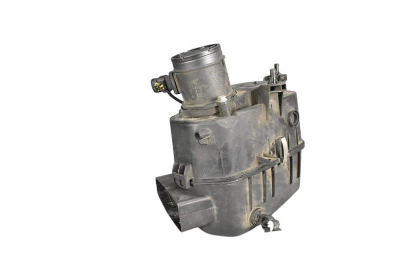 Load image into Gallery viewer, 14-18 Maserati Quattroporte Front Left Driver Engine Air Cleaner Intake Box Oem