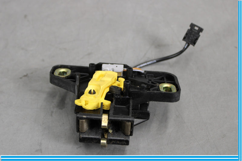 Load image into Gallery viewer, 90-02 Mercedes SL500 SL320 R129 Rear Trunk Lock Latch Actuator Oem