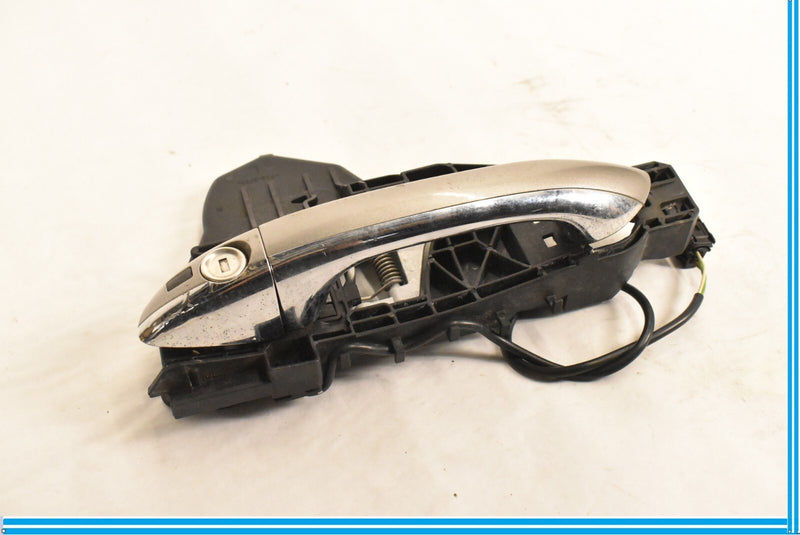 Load image into Gallery viewer, 06-12 Mercedes W251 R350 ML550 Exterior Door Handle Front Left Side Beige OEM