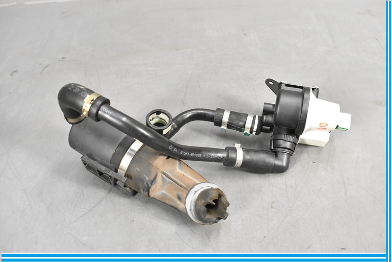 Load image into Gallery viewer, 03-12 Maserati Quattroporte Fuel Vapor Hose Line Emission Valve Oem