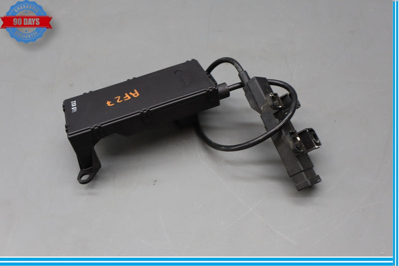 Load image into Gallery viewer, 03-06 Mercedes R230 SL500 SL55 AMG Door Keyless Go Entry Antenna Module Oem