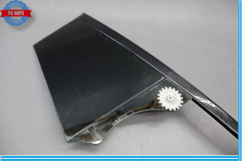 Load image into Gallery viewer, 10-17 BMW 535i GT xDrive Rear Right Passenger Side Quarter Window Glass Oem