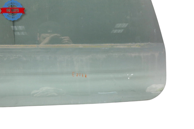 Load image into Gallery viewer, 03-07 Hummer H2 Front Right Passenger Side Door Window Auto Glass 15114961 Oem