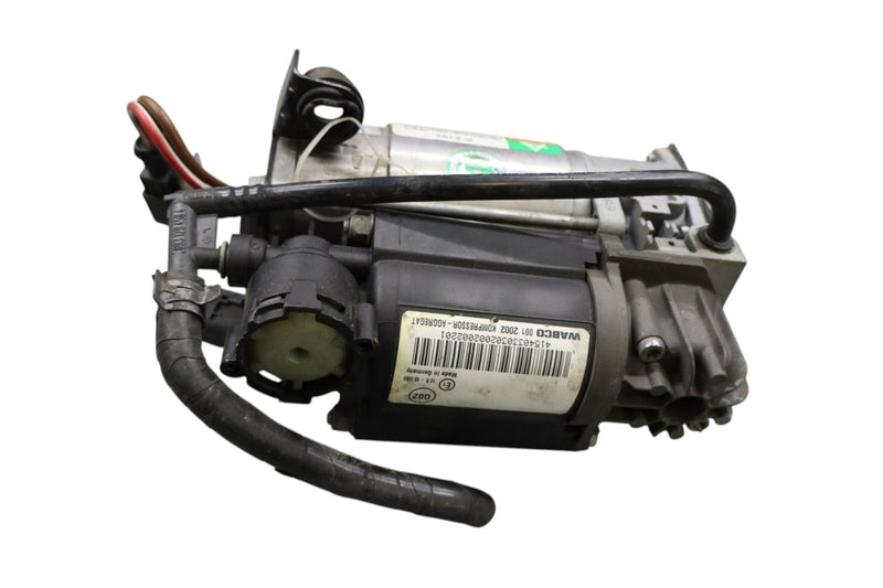 Load image into Gallery viewer, 06-11 Mercedes CLS550 CLS55 AMG W219 Airmatic Air Suspension Compressor Pump Oem