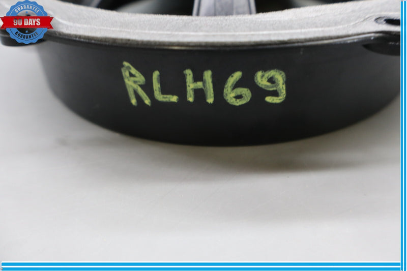 Load image into Gallery viewer, 11-18 Porsche Cayenne 958 Rear Right or Left Door Audio Sound Speaker Woofer Oem
