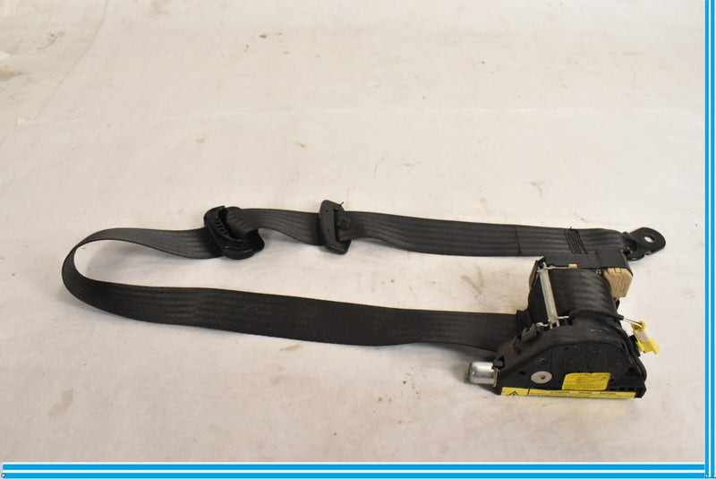 Load image into Gallery viewer, 04-08 Maserati Quattroporte Front Right Passenger Seat Belt Retractor Black Oem