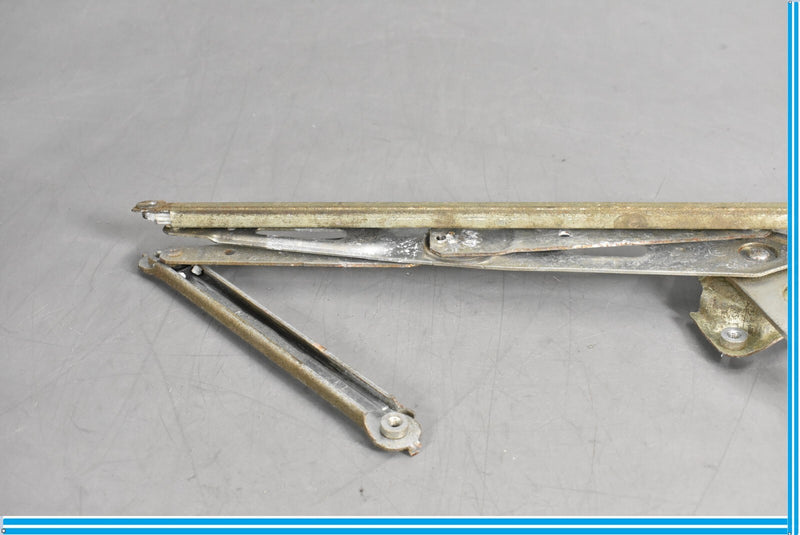 Load image into Gallery viewer, 07-17 Lexus LS460 Front Left Door Window Regulator W/ Motor Oem