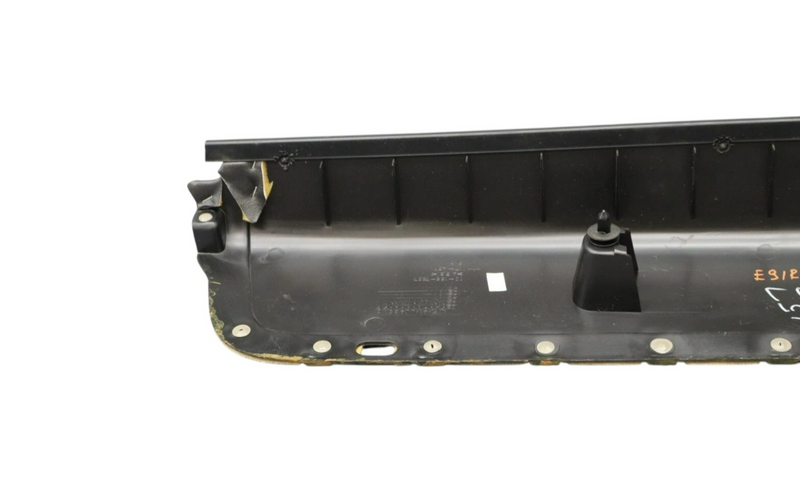 Load image into Gallery viewer, 03-07 Hummer H2 Rear Right Side Door Panel Fairing Upper Trim Panel Cover Oem