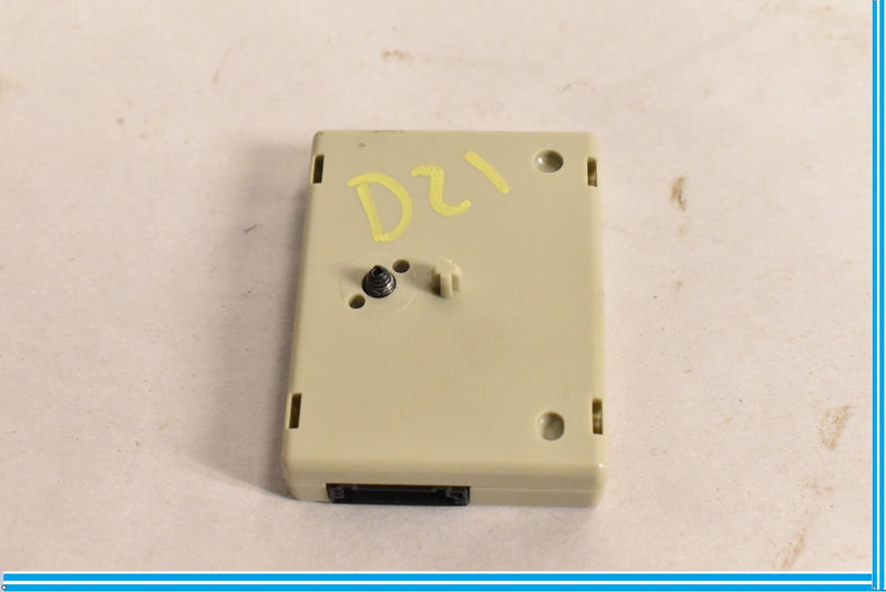 Load image into Gallery viewer, 09-12 BMW 750i 750Li F02 F01 Trap Circuit Antenna Amplifier 213675-10 Oem