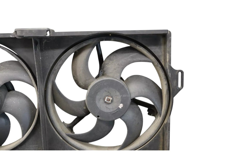 Load image into Gallery viewer, 97-02 Jaguar XK8 X100 4.0L Engine Motor Cooling Radiator Fan Assembly 8240168