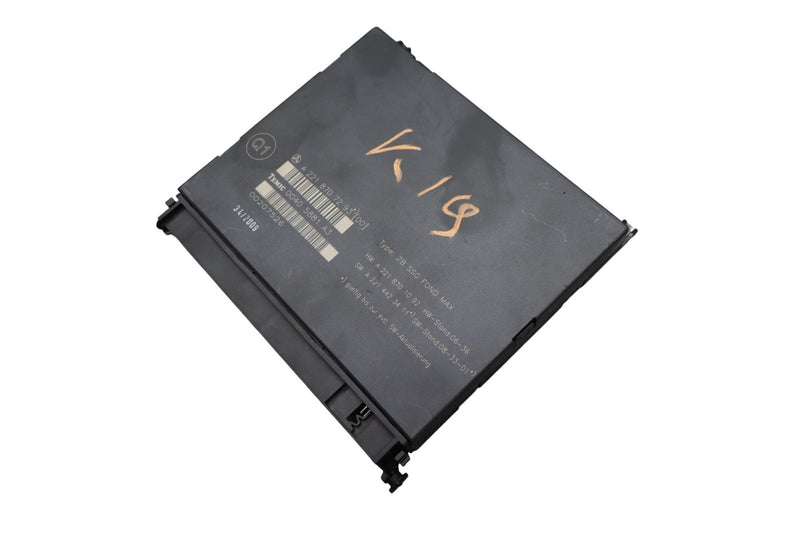 Load image into Gallery viewer, 07-13 Mercedes W221 S550 S400 Rear Seat Control Unit Module 2218707293 Oem