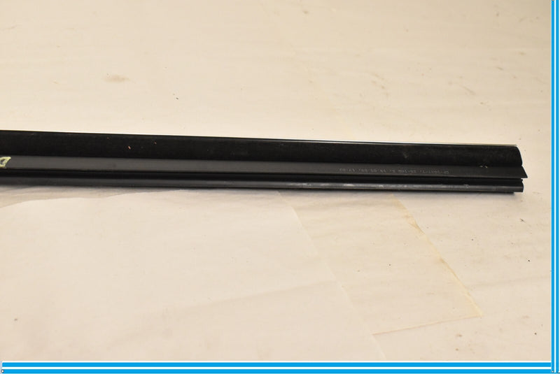 Load image into Gallery viewer, 09-15 BMW F01 F02 750i 750Li Rear Right Inner Window Channel Cover 7206450 Oem