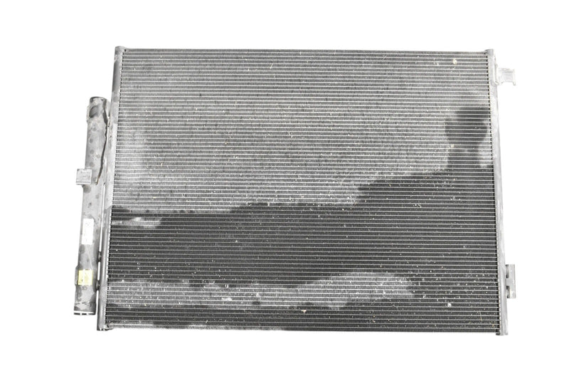 Load image into Gallery viewer, 14-20 Maserati Quattroporte Air Conditioner A/C Condenser Radiator 670008724 Oem