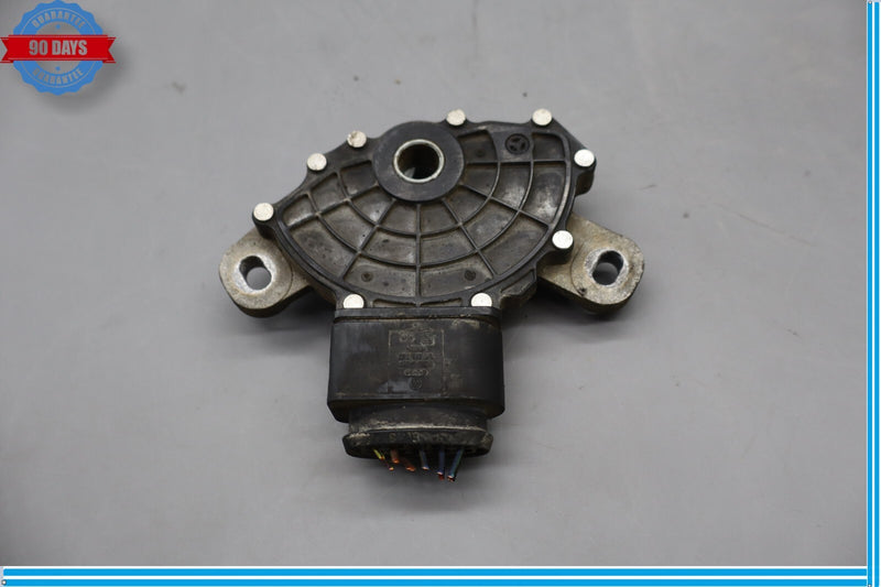 Load image into Gallery viewer, 11-18 Volkswagen Touareg Transmission Range Sensor Neutral Safety Switch Oem